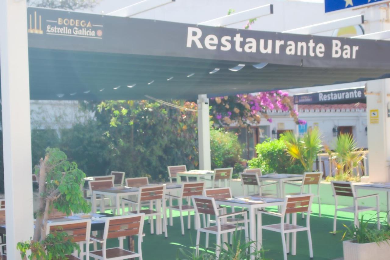 Hotel Patricia Торегуадиаро Екстериор снимка