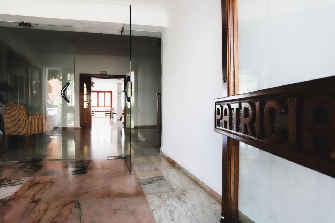 Hotel Patricia Торегуадиаро Екстериор снимка