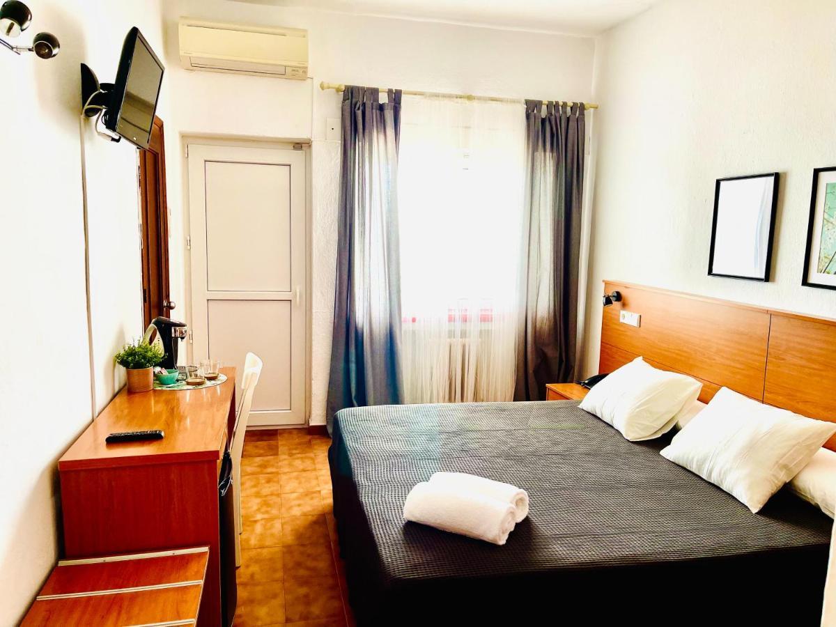 Hotel Patricia Торегуадиаро Екстериор снимка