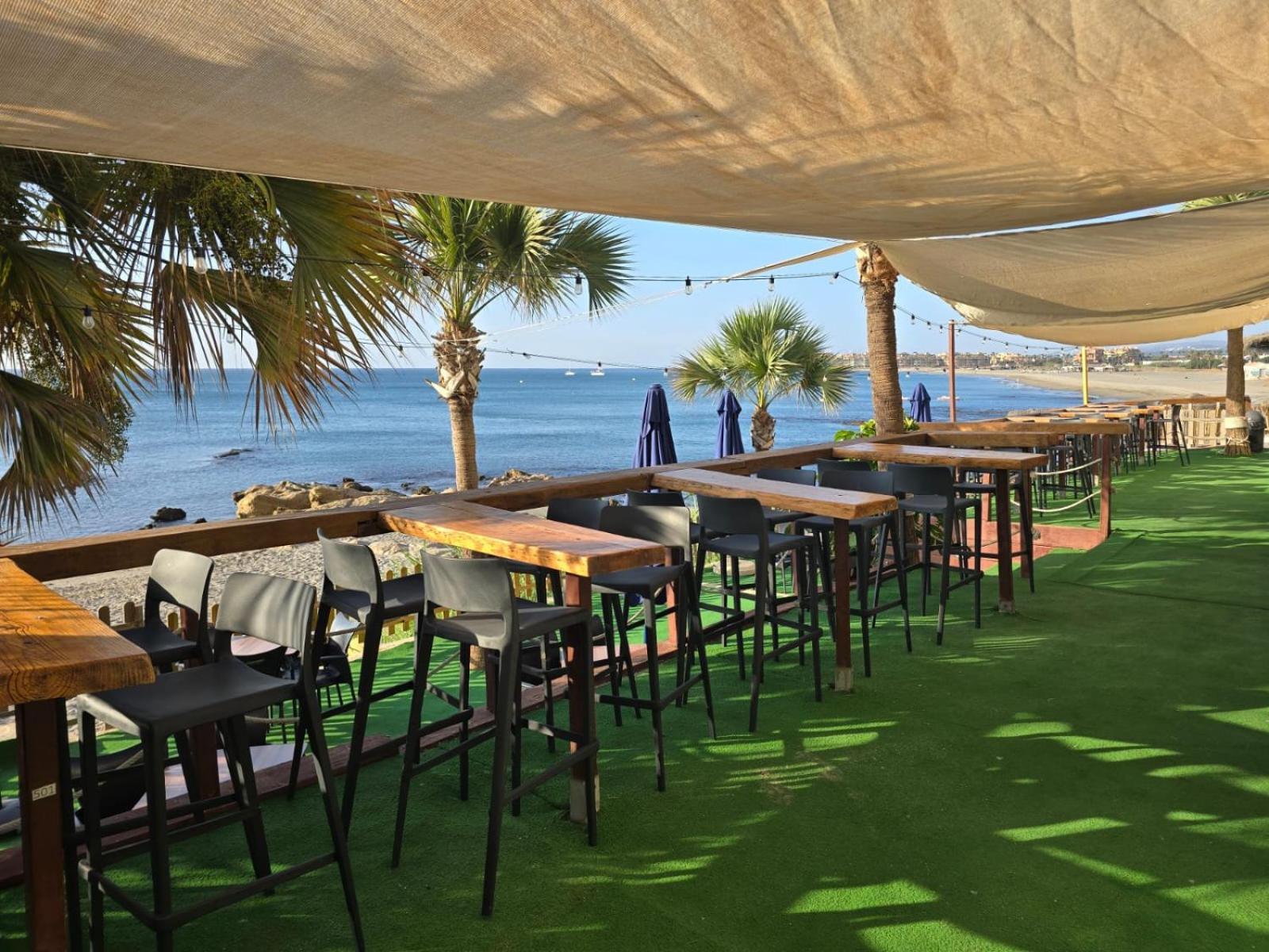 Hotel Patricia Торегуадиаро Екстериор снимка